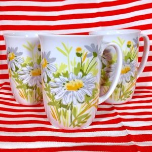 VTG Fitz & Floyd Wildflower Porcelain Cups Set